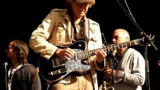 Patent Ochsner "Niemer im Nüt"  - Soundcheck auf dem Bundesplatz - FULL HD (Video 3 / 5)