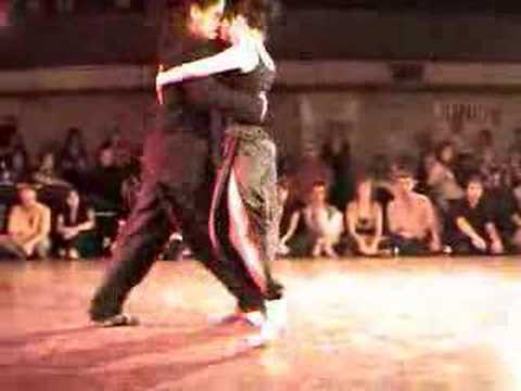  Gaston Torelli  and  Mariela Sametband  are  dancing  to  a  tango