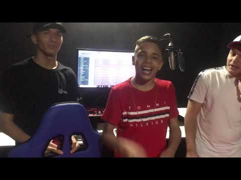 Mc Denis Original- MC Huguinho  & MC Cezinha & MC Gigante & MC Xavier &com mc (Medley )2020