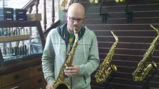 Video thumbnail for Saxquest! Vintage Selmer Paris Super Balanced Action Tenor SN 35466 by SaxquestShop