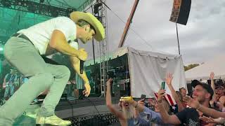 DUSTIN LYNCH | That’s Where It’s At