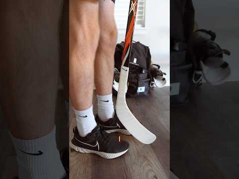 Hatten Sie damals jemals einen Nike Bauer Hockeyschläger?🏒 #kazxi #bauerhockey #hockeytapejobs