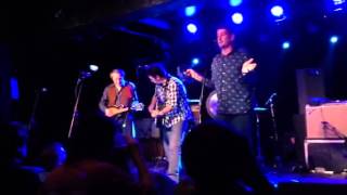 The Men they couldn&#39;t Hang - Island in the Rain