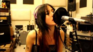 In This Moment - Whore (acoustic cover by Sandra Szabo)