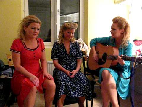 Cookies 'n Beans - "Now It's Too Late (live December 08)"