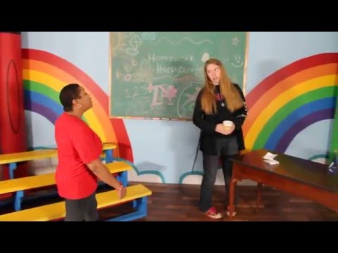 Buffy tells Joyce she is a vampire slayer