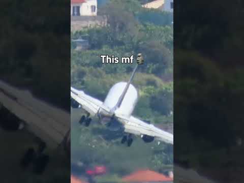 ''ryanair pilots = bad'' ☝🤓 #aviation #ryanair #ryanairlanding #crosswinds #hardlanding #shorts