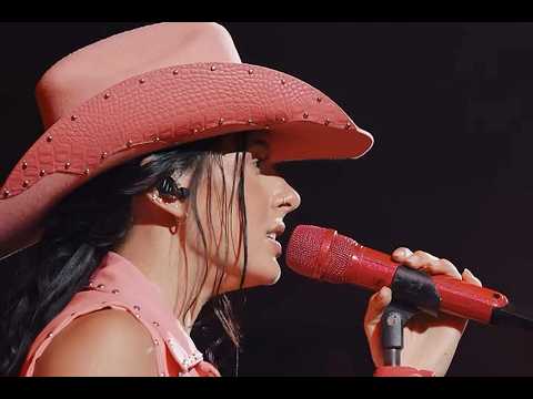 ANA CASTELA FAZENDO SHOW EM IRETAMA - PARANÁ