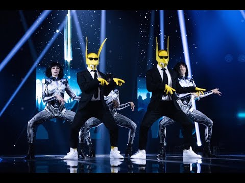 Subwoolfer - Give That Wolf A Banana - Officially the first live Tv performance on earth