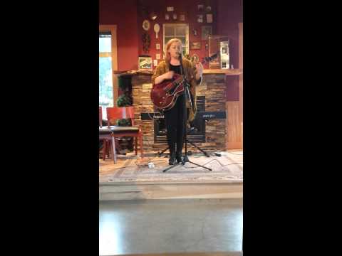 Alexandria maillot in Nanaimo