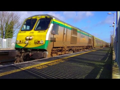 IE 201 Class Loco + Mk4 Intercity train - Monasterevin Station