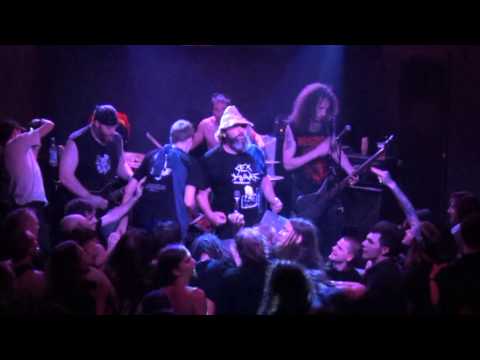 Brutal Truth - Live at Dusche 20.04.2013