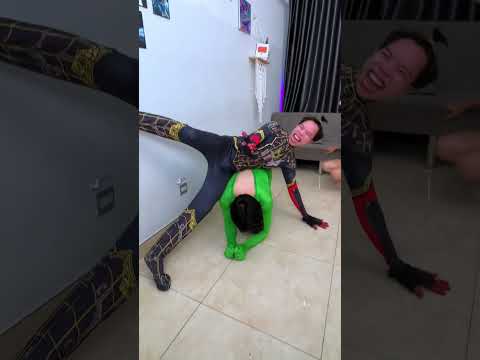 Spiderman phiên bản lỗi 😆 #funny #meoxanh #cosplay #ohnoteam