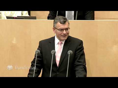 Staatsminister Dr. Florian Herrmann im Bundesrat am 8. Oktober 2021 - Bayern
