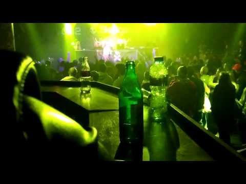 F.o. - Няма Чакай (live)