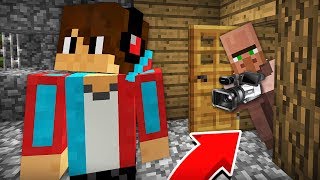 ЗАЧЕМ ЭТОТ ЖИТЕЛЬ СЛЕДИТ ЗА МНОЙ В МАЙНКРАФТ 100% ТРОЛЛИНГ ЛОВУШКА MINECRAFT СЛЕЖКА ЗА КОМПОТОМ