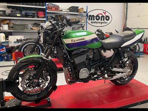 Kawasaki ZRX1100 motogadget m.unit install