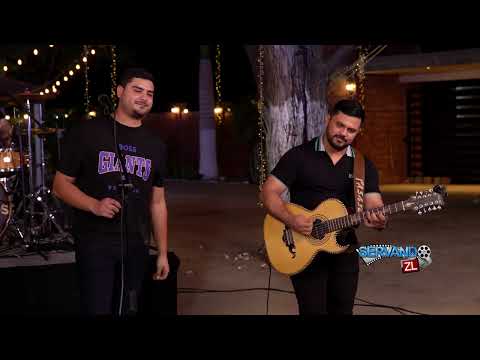 Los Chavalitos - Los 5 Pesos (En Vivo 2023)