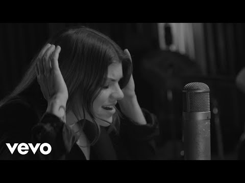 Donna Missal - Keep Lying (Live from Capitol Studios)
