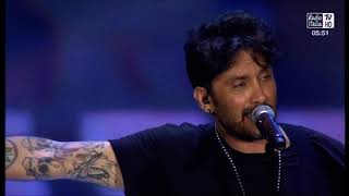 Fabrizio Moro - Pensa, Portami via (in Concerto Radio Italia TV)