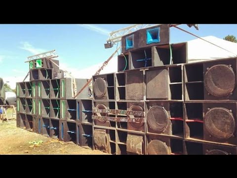 Teknival - Mix & Live sur le mur des Monolith - SKF - Ktaklizme - TRG - FRKT - Konfusion - Farfa-D