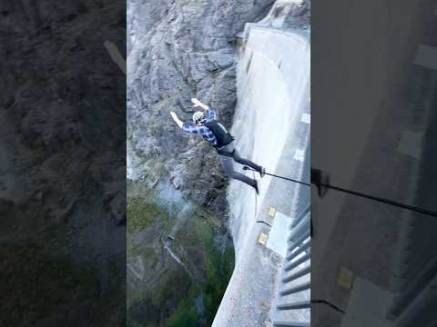 iPhone 17 in a Mous Case.