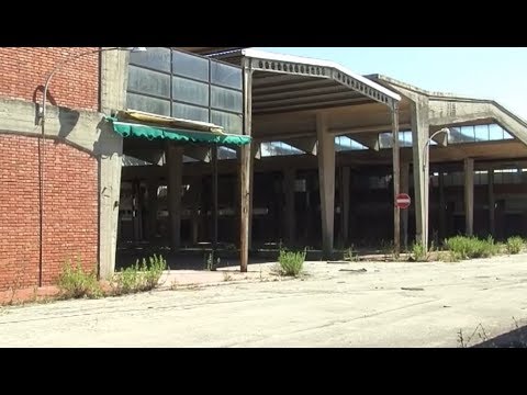 Senzatetto nell'ex mercato ortofrutticolo, attesa per i fondi regionali