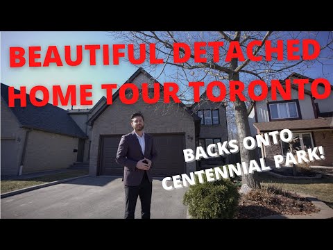 Gorgeous Toronto home tour! Backs onto Centennial Park!