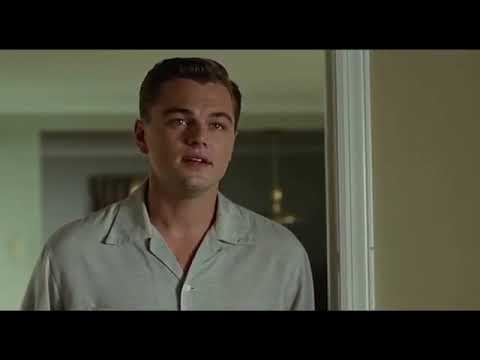 Леонардо хочет выпить