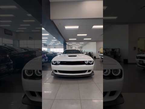 dodge challenger srt sound 🔊 #shorts #shortsviral #dodge @praveen_pai
