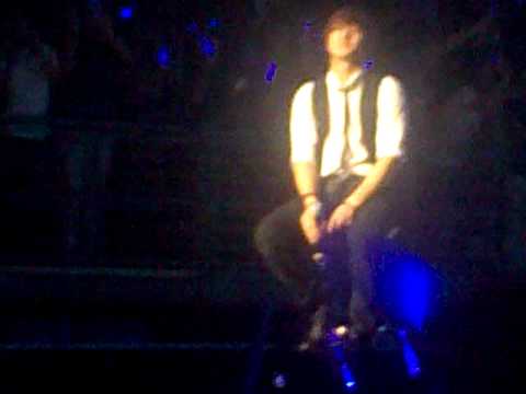 Fancam HQ 091129 Super Show 2 Thailand - Shining star Siwon cut.mp4