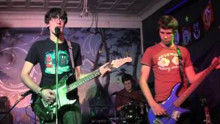 Knuckleberry Finn - "Never Listen to Me" (The Thermals Cover)