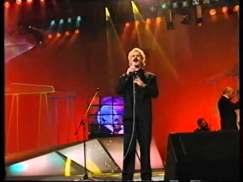 Paul Giordimaina - B'Vuci Wahda - Malta Song 1993