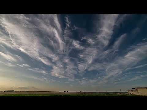 Beautiful Cirrus Uncinus cloud time lapse - Moses Lake, WA - 05/29/23