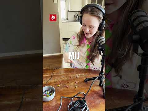 Opa Bert krijgt een lesje TikTok-trends van zijn kleindochter Robin #nieuws #tubantia #tiktok