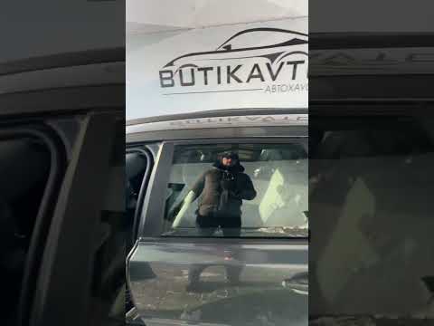 фото volvo v50 i рестайлинг 0