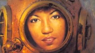 Lullabye - Linda Lewis