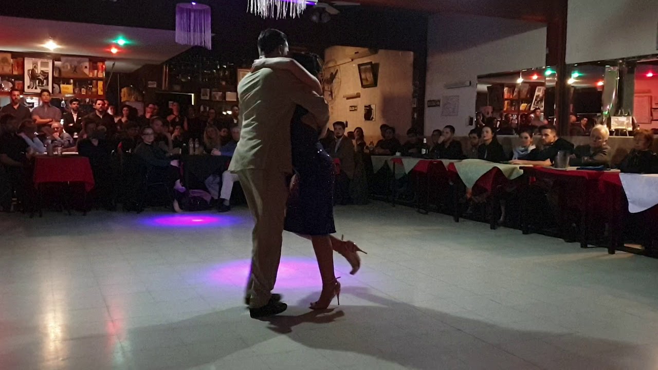 Marco Nodari y Ornella Simonetto "Esta noche me emborracho"@El entrevero 27/7/2019 1-3