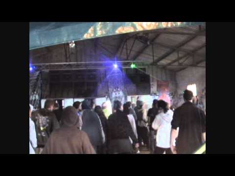 METRONOM vs SNK (Liveset Nh4 PSYKOLOGYK).wmv