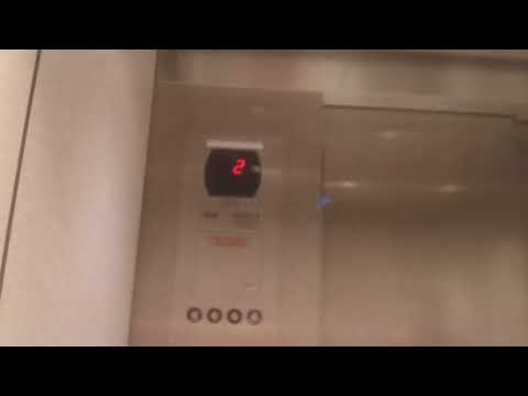 886. Otis Series 5 Hydraullic Elevator At Quadrangle 1, Chapel Hill NC