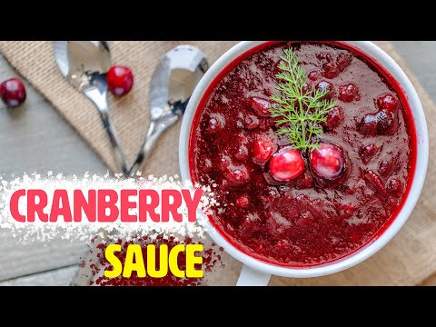 Homemade Fresh Cranberry Sauce with Orange Juice and Cinnamon
