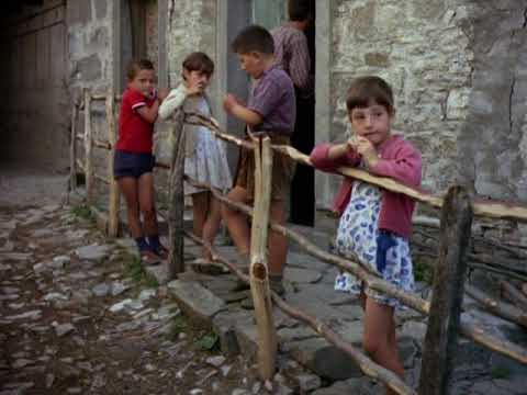 Un paese che frana (Luigi di Gianni, 1964) (EN-FR sub)