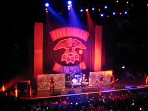 Five Finger Death Punch-The Bleeding Live O2 Ireland