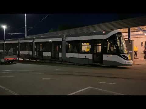 Eerste hypermoderne Kusttram aangekomen deel 2