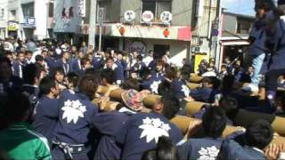 preview picture of video '【観音寺祭】貳號本若太鼓、三架橋通りでの盛り上がり（2009.10.18）'