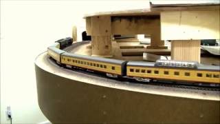 preview picture of video 'UP FEF 844 with Pasenger Train'