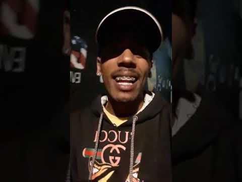 Olha nos ai. Periferia Black. E.Mc larison