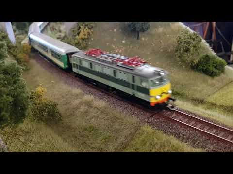 V Warszawska Wystawa Makiety Kolejowej. Edycja H0 Stacja Muzeum 17.10. 2021 Pociągi