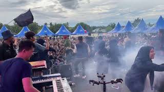 Download lagu Biangindas - Yang Penting Happy (Masamba) mp3