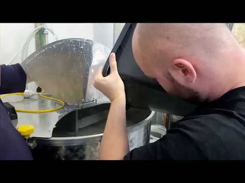 Maische Herstellung in der Moonshine Distillery von SaarWhisky